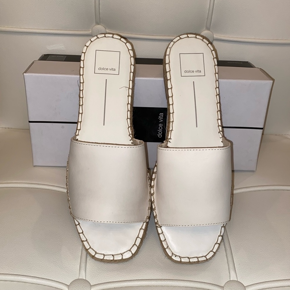 Dolce Vita off white leather slides size 9.5